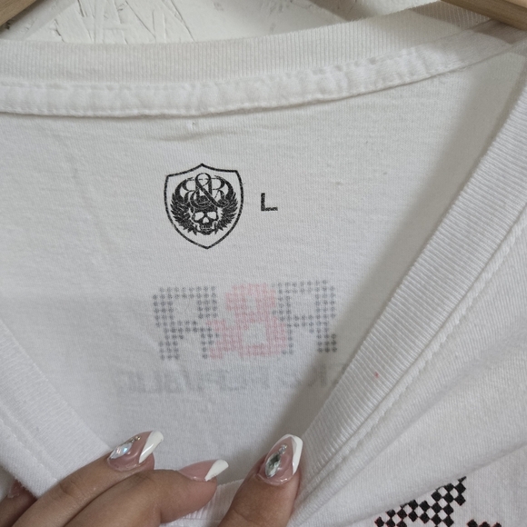 Rock & Republic | White Mens T-Shirt - Picture 4 of 8